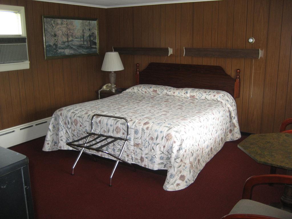 Richfield Springs Fountain View Motel חדר תמונה